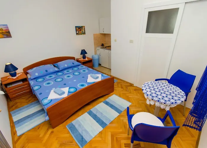 Ivana Tr -studio With Terrace A2 트로기르